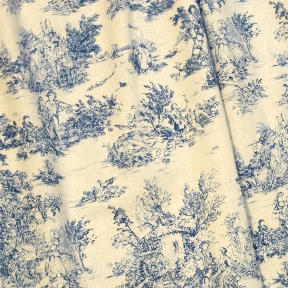 Blue and White Floral V-Neck Midi Dress - Picture 3 of 6